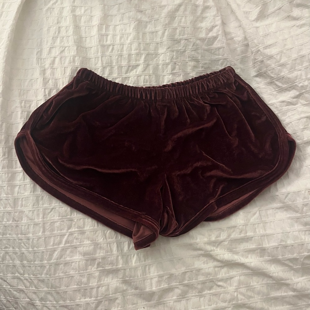 Brandy Melville shorts